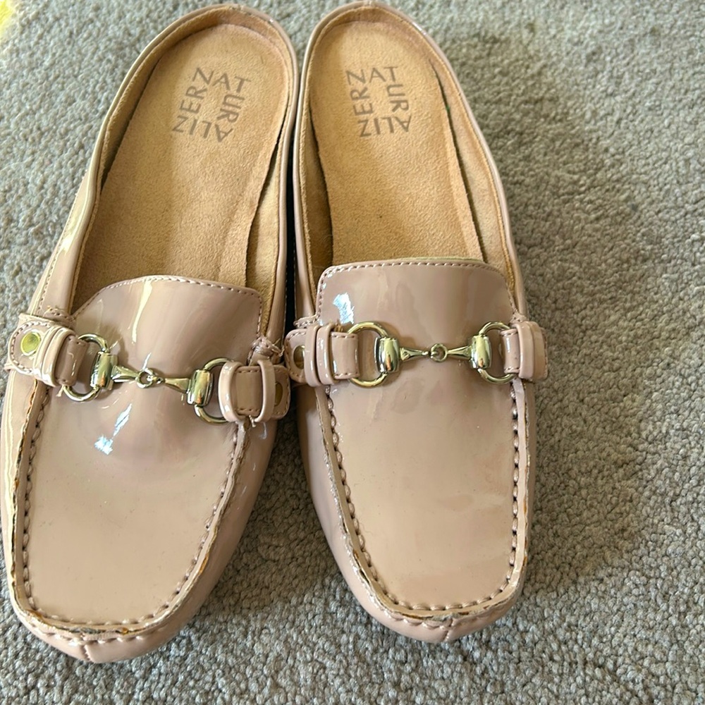 NWOB Naturalizer patent pink mule